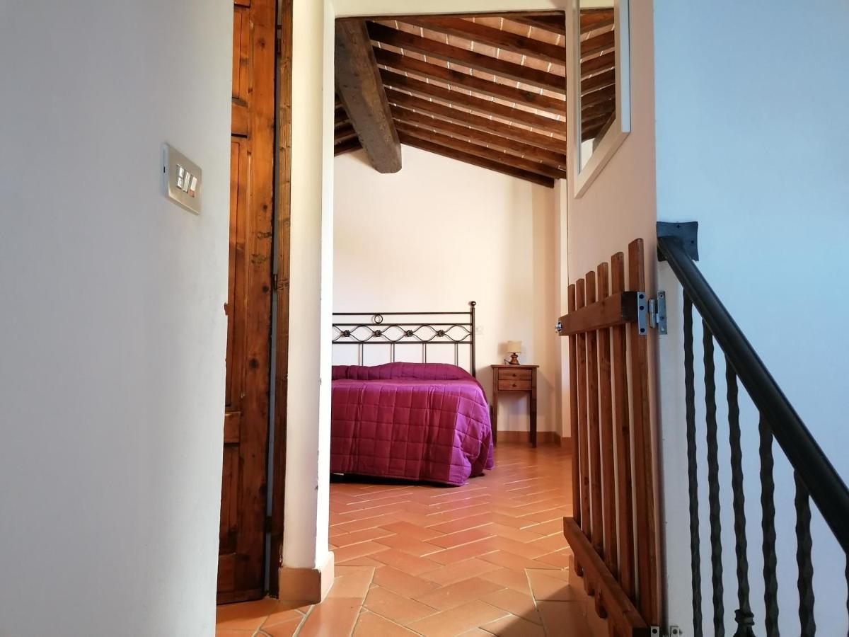 La Capannina Apartman Volterra Kültér fotó